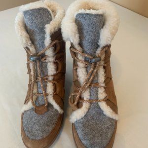 Sorel Joan of Arctic Wedge II Cozy Size 9